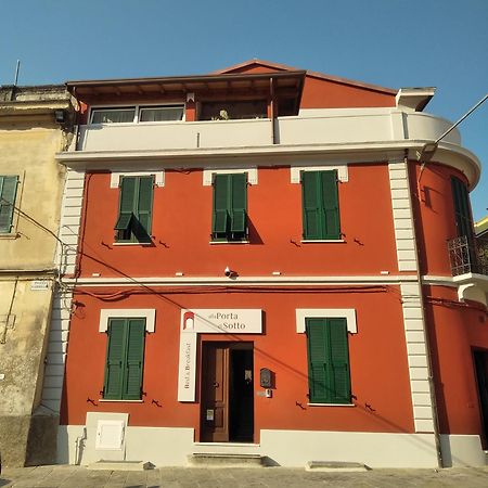Alla Porta Di Sotto B&B Fivizzano Dış mekan fotoğraf
