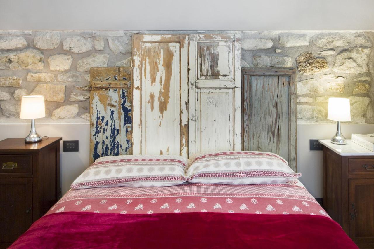 Alla Porta Di Sotto B&B Fivizzano Dış mekan fotoğraf