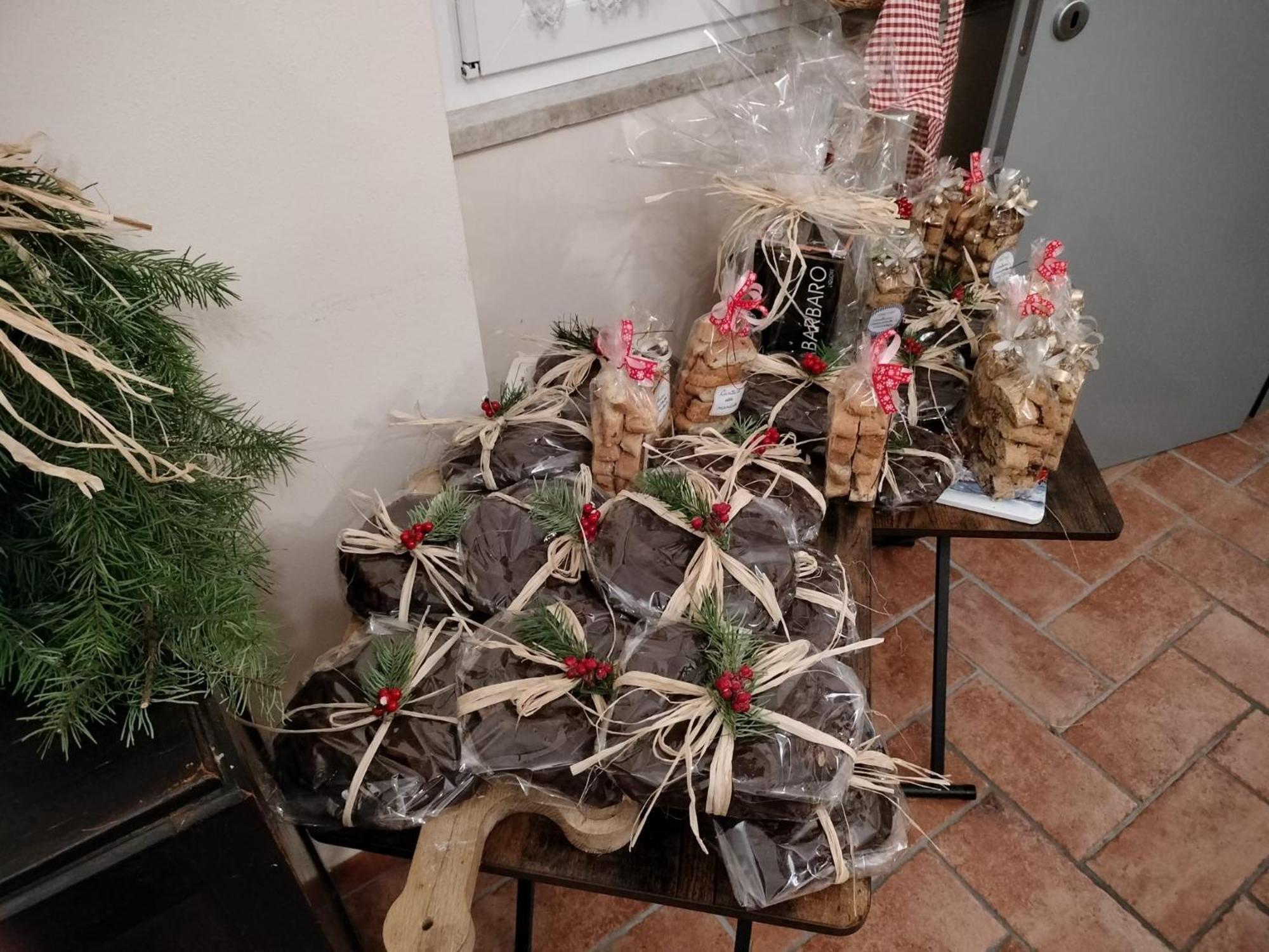 Alla Porta Di Sotto B&B Fivizzano Dış mekan fotoğraf